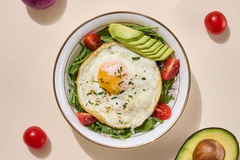 Avocado & Egg Breakfast Bowl